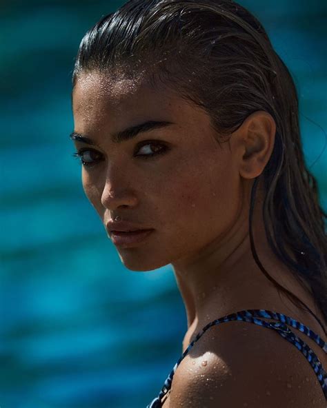 nude victoria secret models|Victoria's Secret model Kelly Gale poses completely naked.